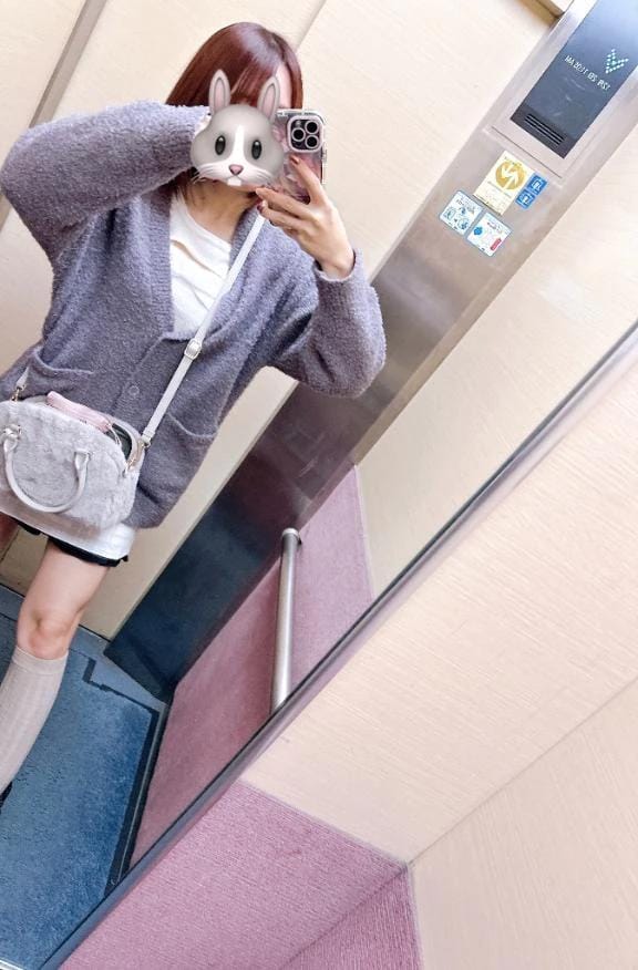 「びよーん」12/02(火) 14:12 | おとはの写メ日記