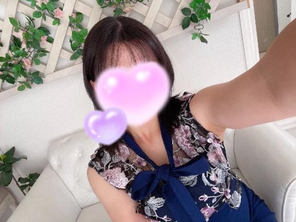 「出勤」12/04(木) 15:48 | なほの写メ日記