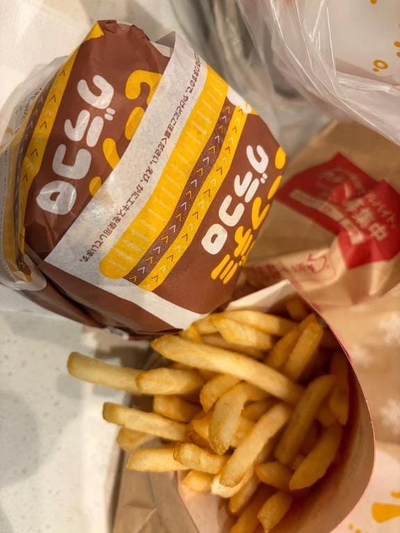 「爆食」12/04(木) 22:37 | あやかの写メ