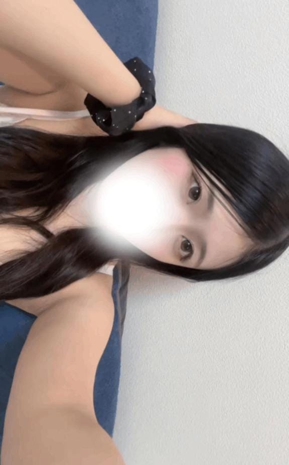 「出勤してます✨」12/05(金) 20:50 | うみの写メ