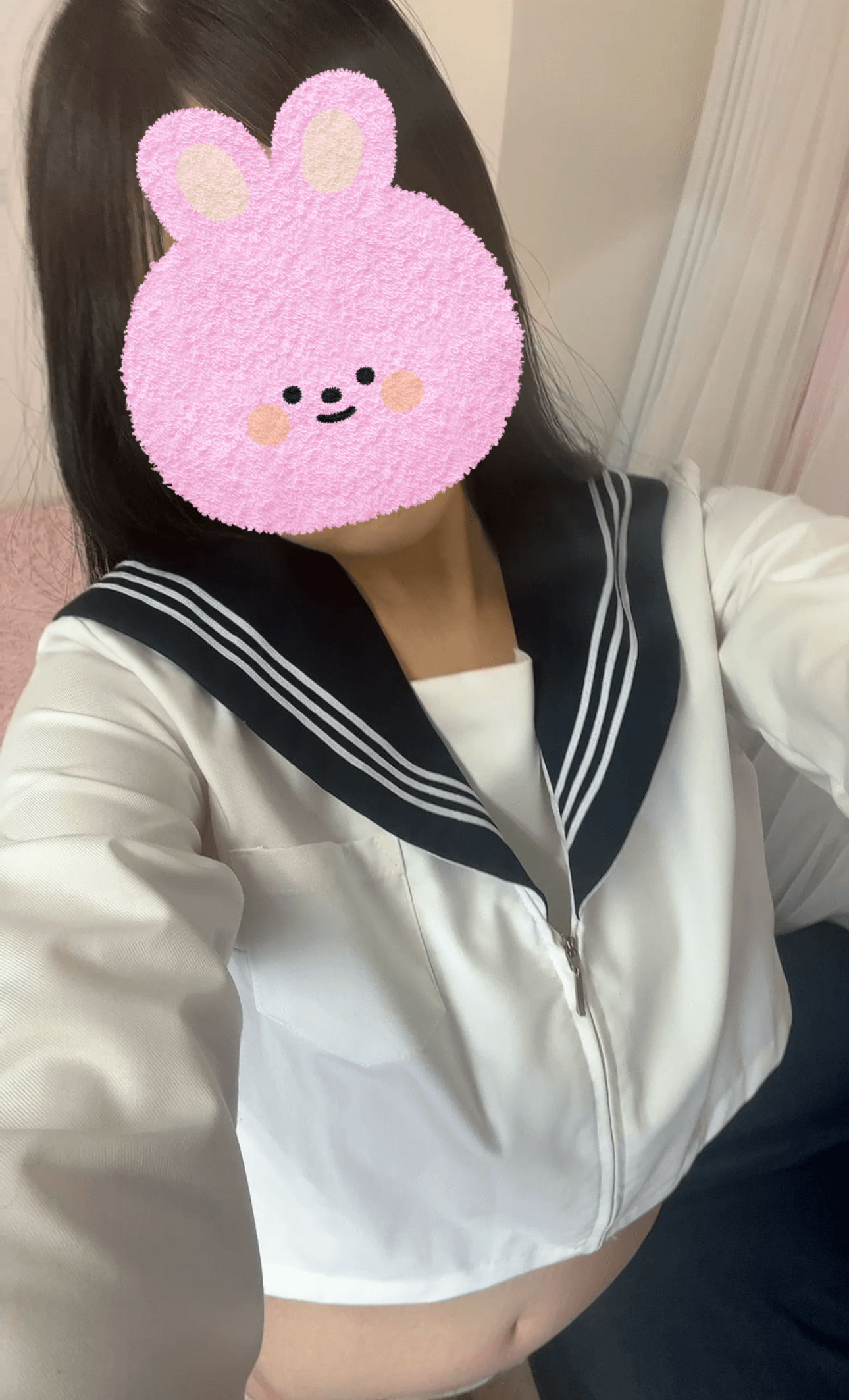 「おはよう♡寒いからギューってして？」12/06(土) 09:54 | めるの写メ日記