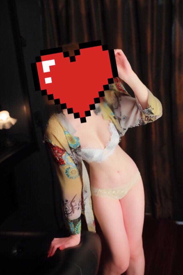 「おはようございます❣️」12/06(土) 12:59 | エリの写メ