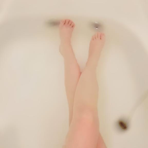 「ラブレター」12/07(日) 14:02 | 由奈【新人】の写メ