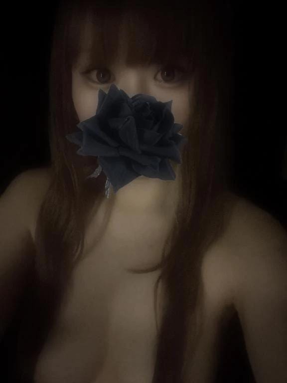 「出勤」12/08(月) 20:10 | きららの写メ日記