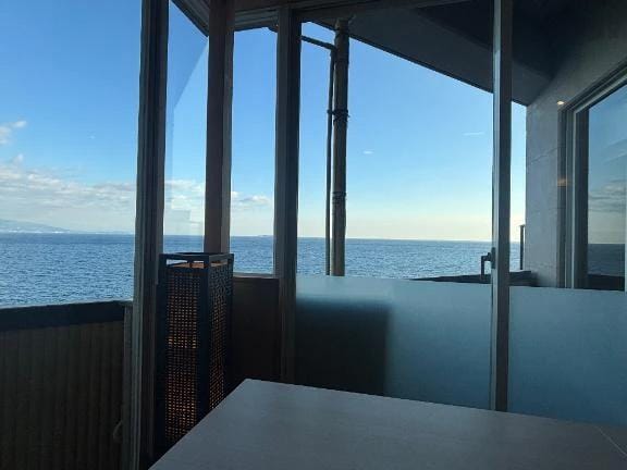 「とろける夕日」12/09(火) 17:25 | アヤカの写メ