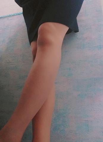 「むずむず…」12/11(木) 02:34 | 早川　ちなの写メ