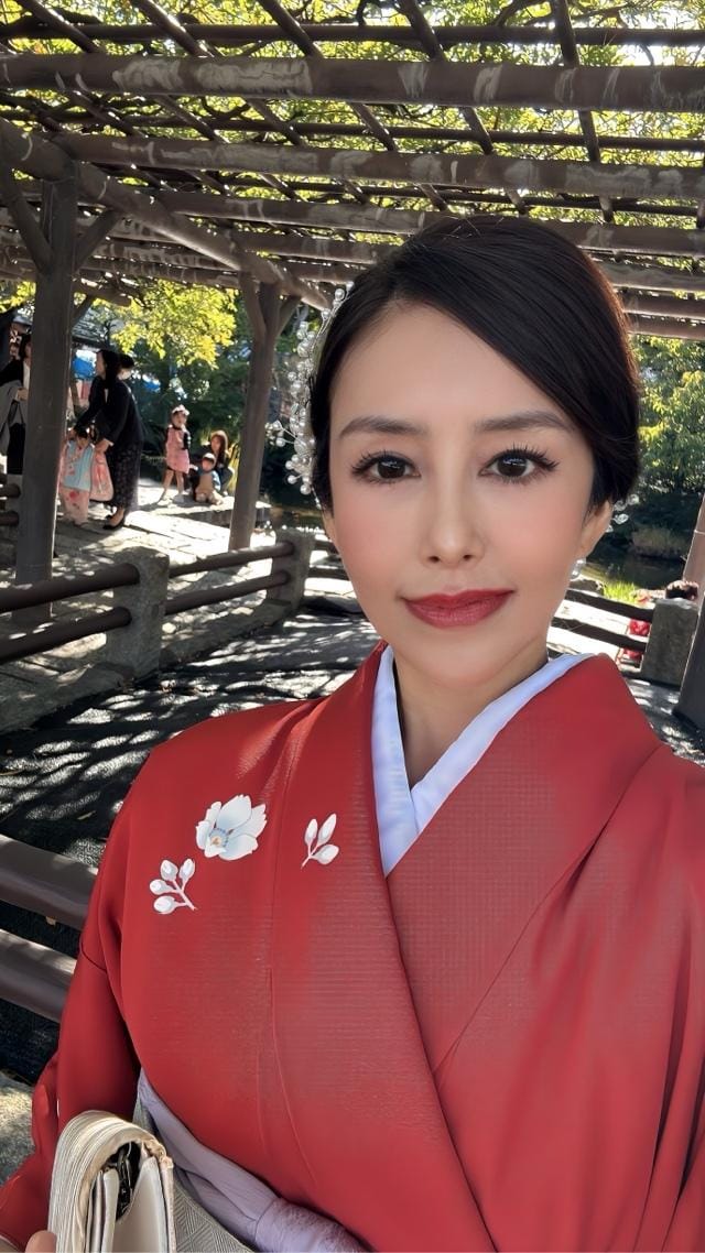 「」12/11(木) 07:10 | 藤谷香文の写メ