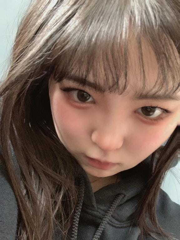 「おはよっ」12/12(金) 07:28 | フタバの写メ日記