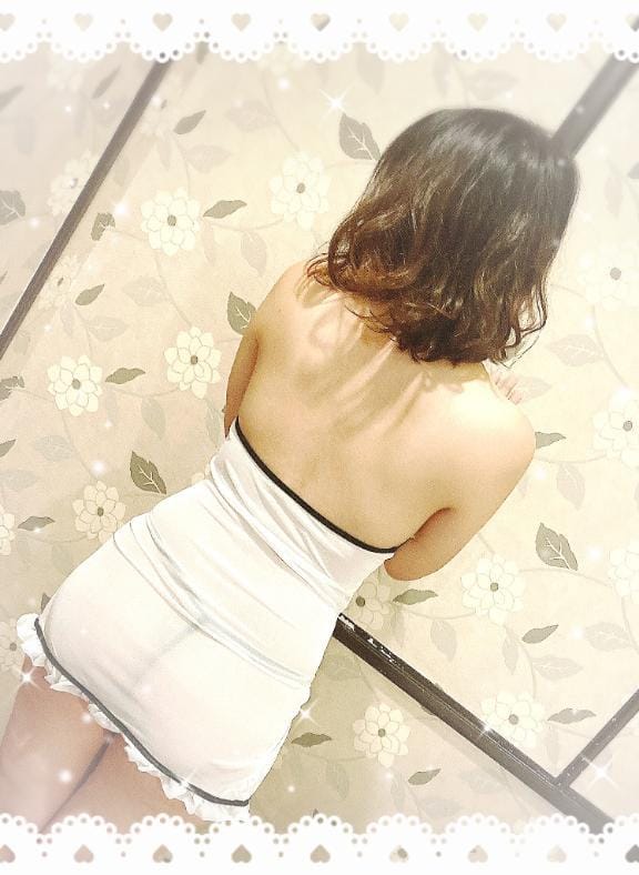 「お疲れ様ー！」12/12(金) 13:27 | なごみ☆未経験細身パイパン美女の写メ日記