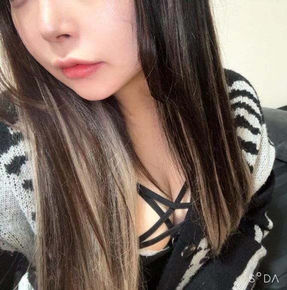 「出勤しました❣️」12/12(金) 16:19 | あみかの写メ日記