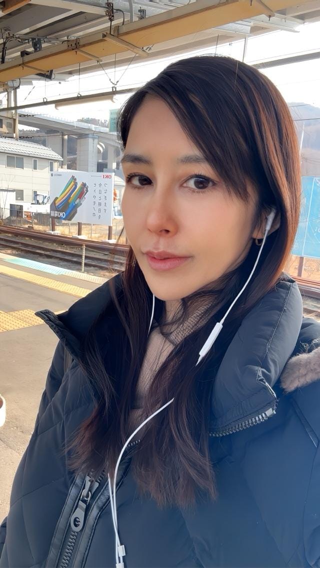 「」12/12(金) 18:30 | 藤谷香文の写メ