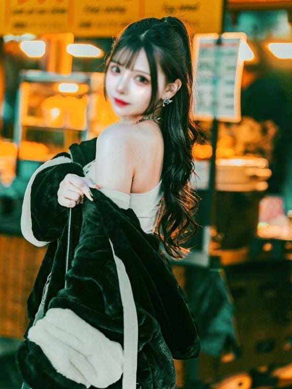 「ボーナス日和✨✨」12/13(土) 23:38 | かぐやの写メ日記