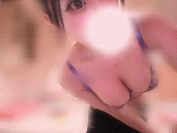 「☔️」12/14(日) 10:26 | ララの写メ日記