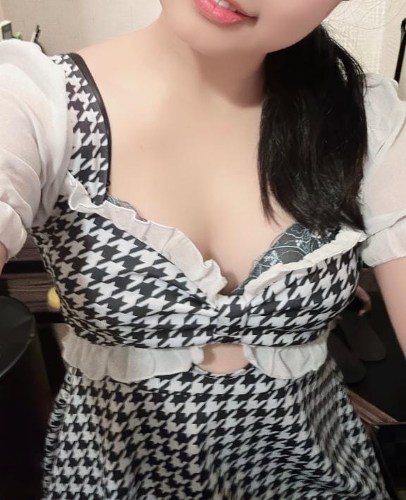 「出勤します」12/15(月) 07:48 | りほの写メ日記