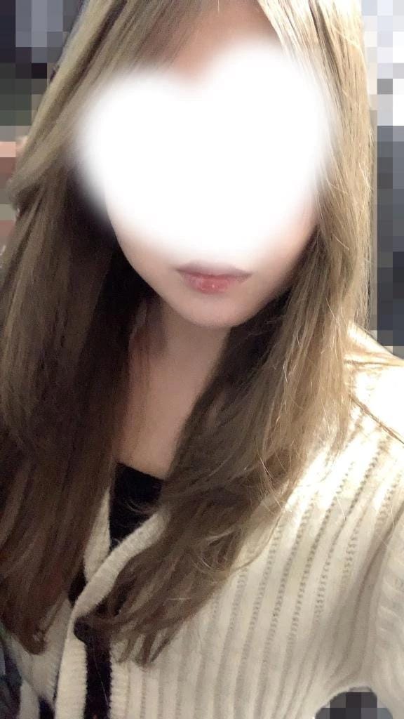 「出勤」12/16(火) 20:00 | まきの写メ