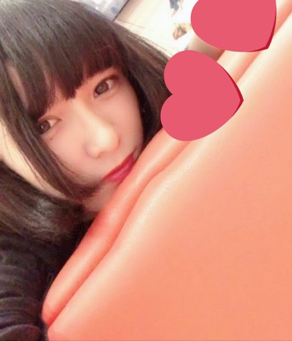 かえで「出勤しました♪」12/17(水) 17:25 | かえでの写メ