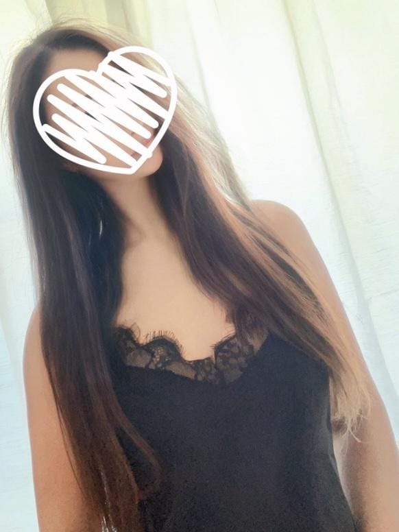 「今日は夜までいるよ〜」12/24(水) 07:50 | あゆの写メ