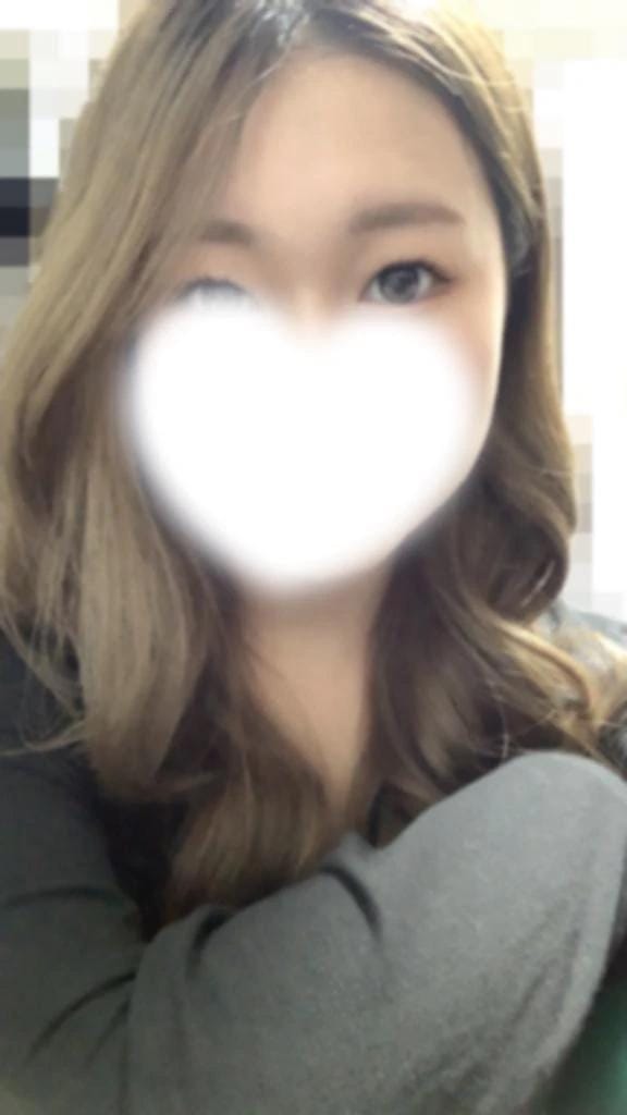 「出勤」12/30(火) 20:50 | まきの写メ