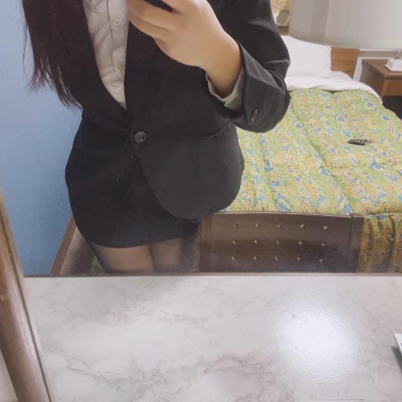 「1/6 お礼」01/06(火) 18:05 | 森川めいの写メ