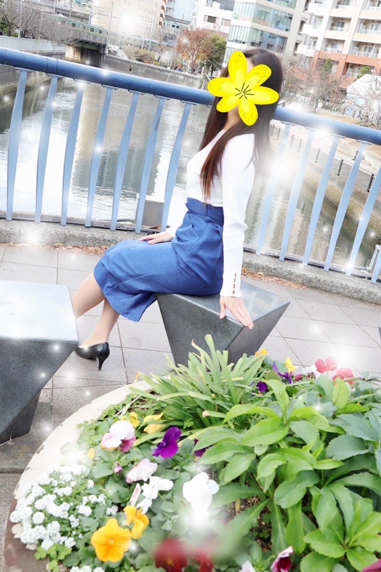 「のんびりお休みの日」01/08(木) 06:55 | あゆの写メ