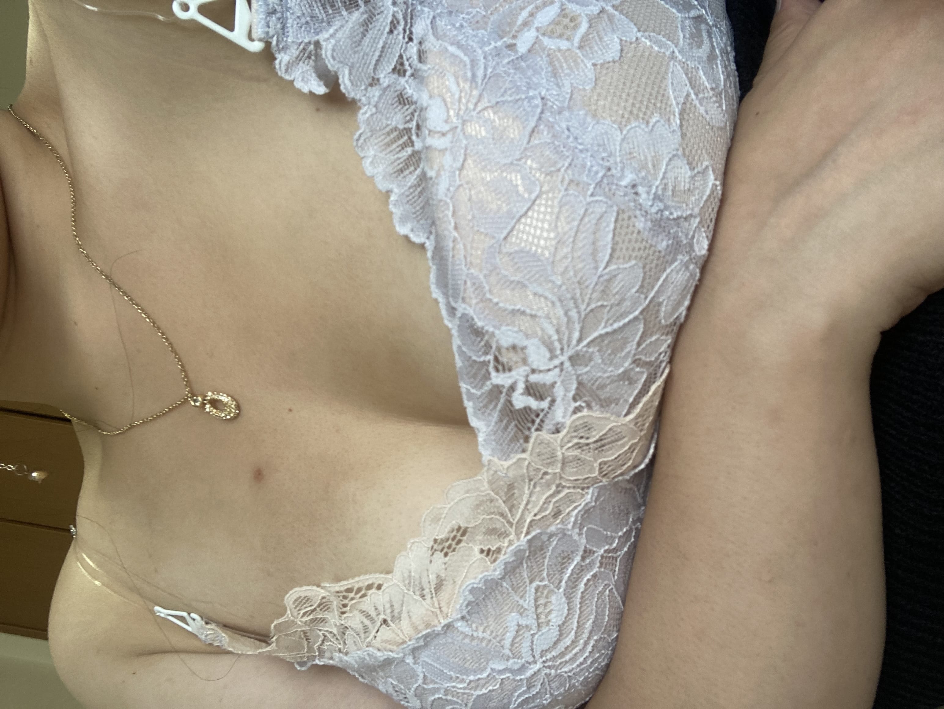 あい「何が好きかな？」01/11(日) 17:08 | あいの写メ