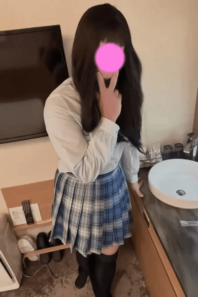 「秘密がバレた女子高生あきちゃん、保健室の先生に脅されてエッチなことされちゃう」01/13(火) 16:21 | ひまりちゃんの写メ