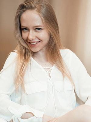 「退勤！」01/13(火) 20:00 | クラーラの写メ