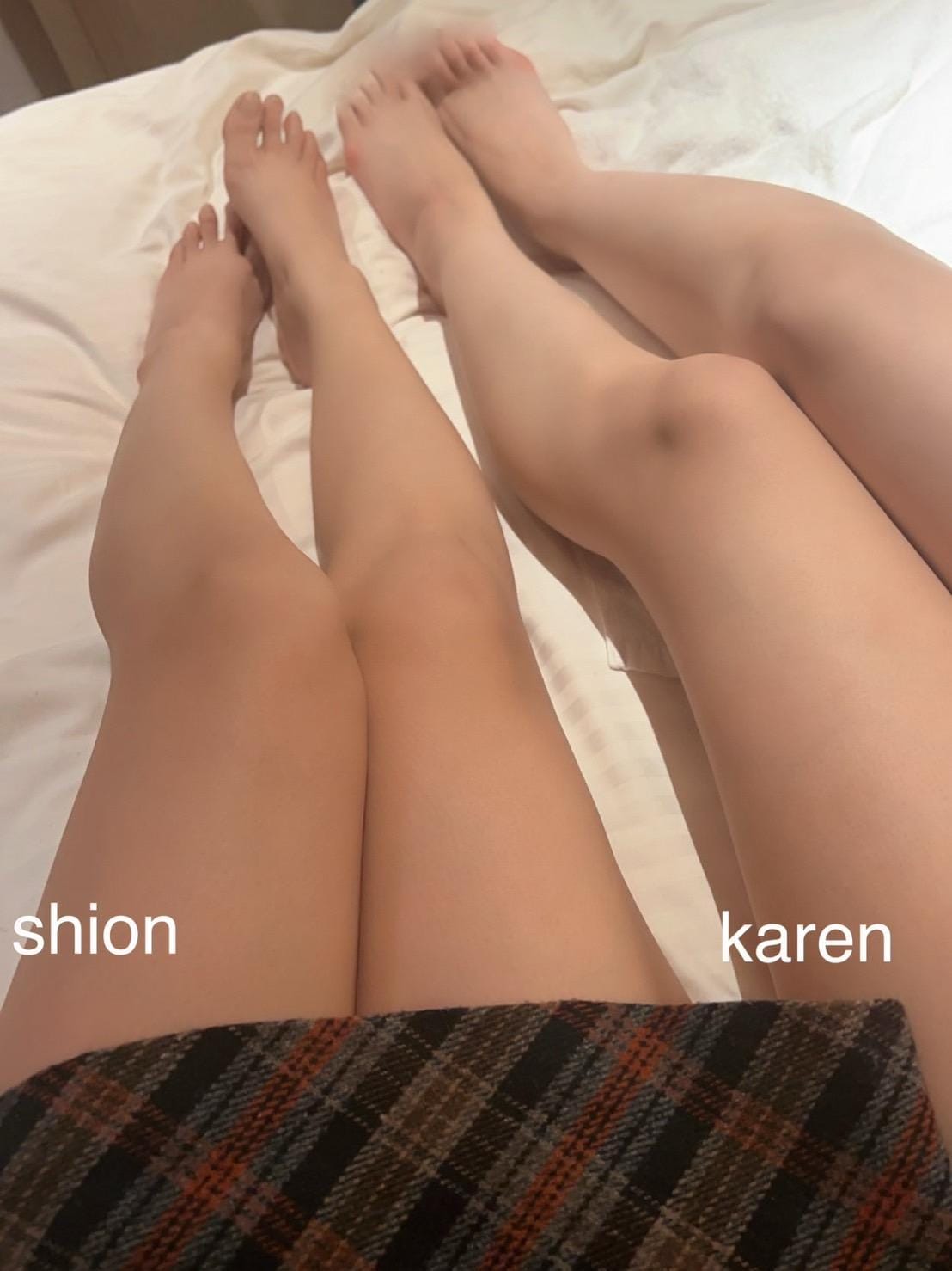 「3Pで興奮しちゃう…？」01/15(木) 11:12 | しおんの写メ