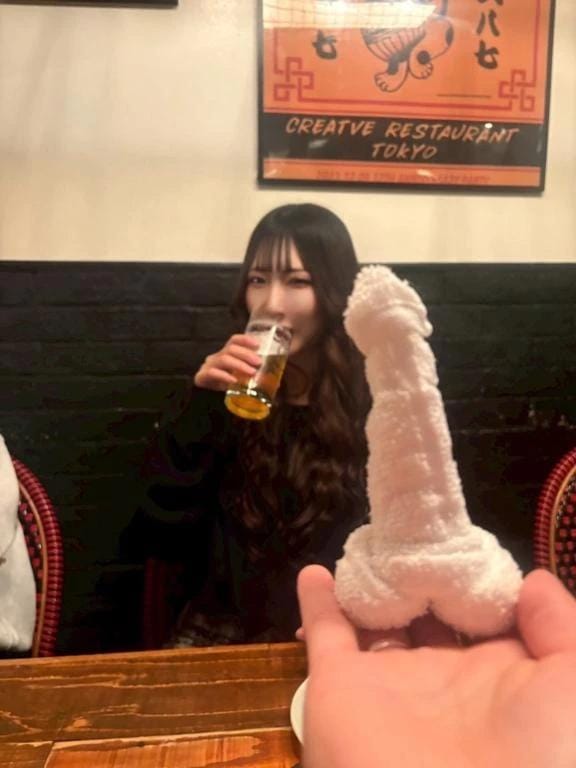 「【次回】明日13:00〜出勤だよ☀️」01/15(木) 19:12 | りつの写メ日記