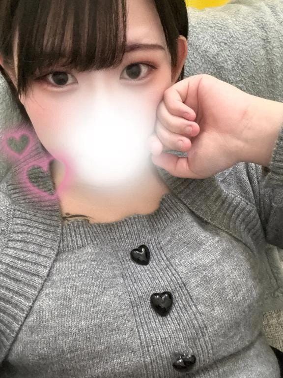 「出勤ー！翌5時までえちえちできます」01/17(土) 15:22 | ひかり【即イキパイパン奥様】の写メ