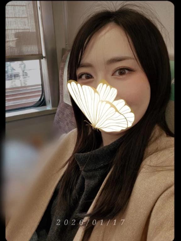 「18時からいるよー！」01/17(土) 16:20 | 白雪りんの写メ