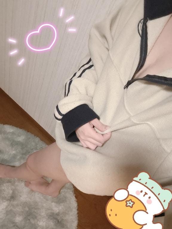 「怖っ((( ；ﾟДﾟ)))」01/18(日) 21:02 | まろんの写メ