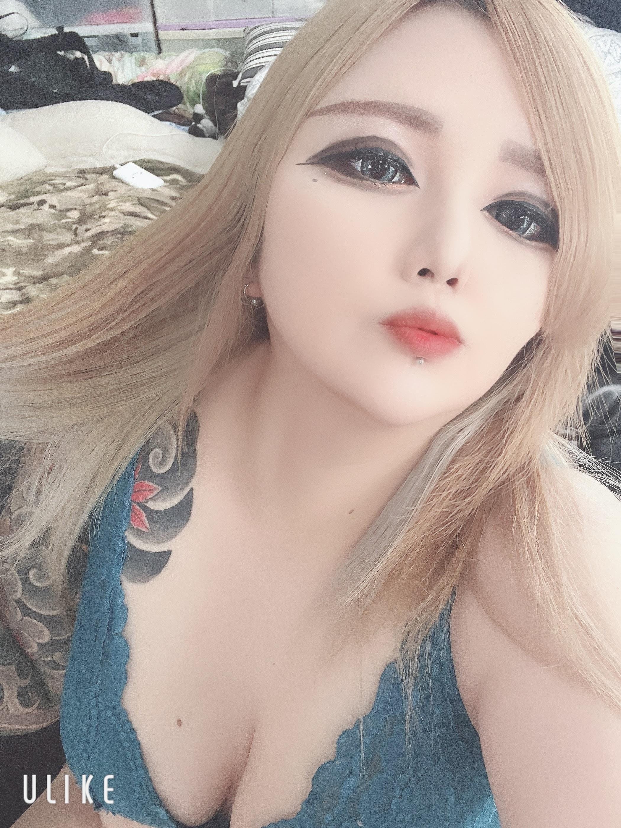 「出勤しました♥️」01/19(月) 19:45 | 【人妻】ましろの写メ