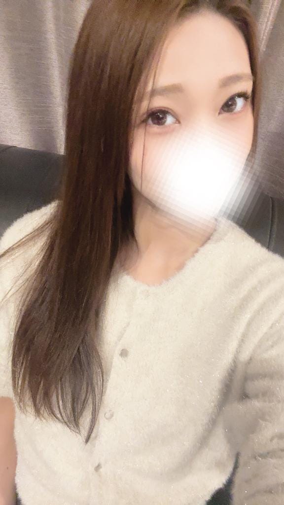 「今日と明日会える♡」01/30(金) 17:43 | ひかるの写メ