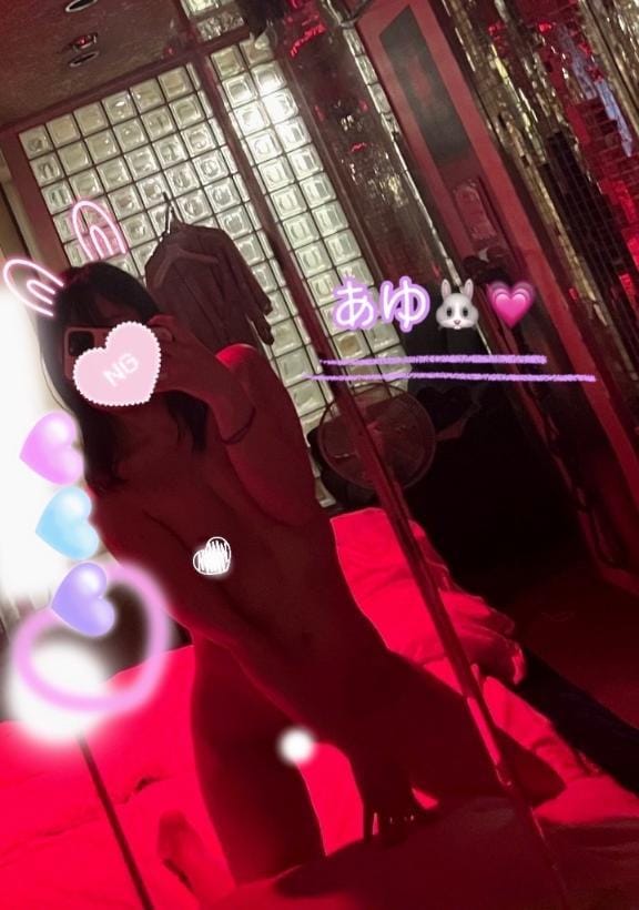 「18時から出勤です！！」02/01(日) 16:37 | あゆの写メ