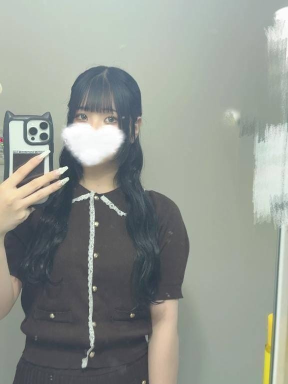 「退勤してます」02/02(月) 20:37 | 一花【いちか】の写メ