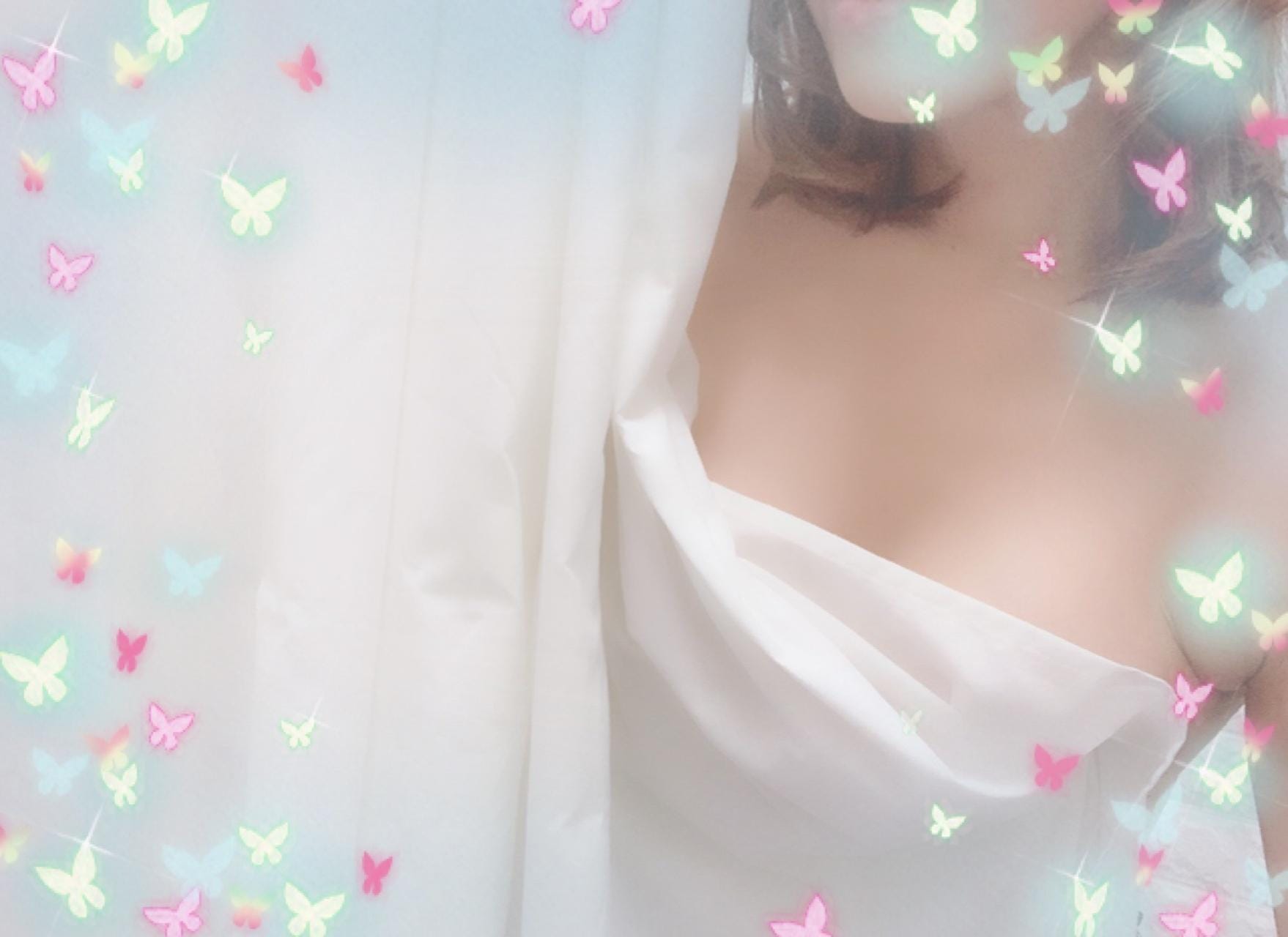 チナツ「⋆⸜(* ॑꒳ ॑*  )⸝」02/03(火) 10:15 | チナツの写メ