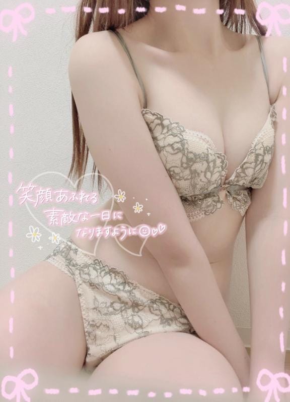 「寒い日はぬくぬくしたいな⛄️❄️」02/04(水) 12:09 | りこの写メ