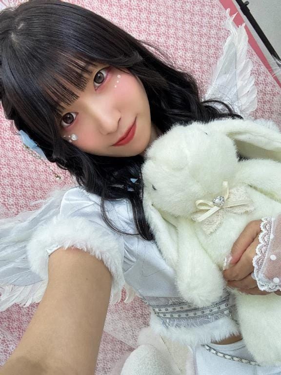 「3年間の感謝を」02/04(水) 22:29 | あんずの写メ日記