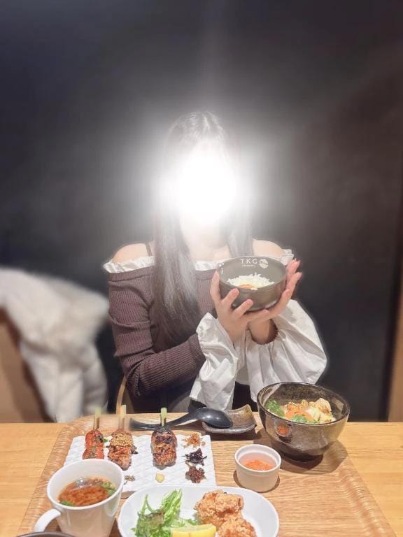 「1週間ぶりの」02/06(金) 12:41 | 薫子【カオルコ】の写メ