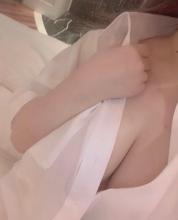 「出勤」02/06(金) 19:58 | かぐやの写メ