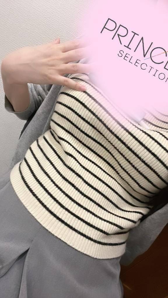 「会えない日の距離感」02/08(日) 21:31 | かなみの写メ