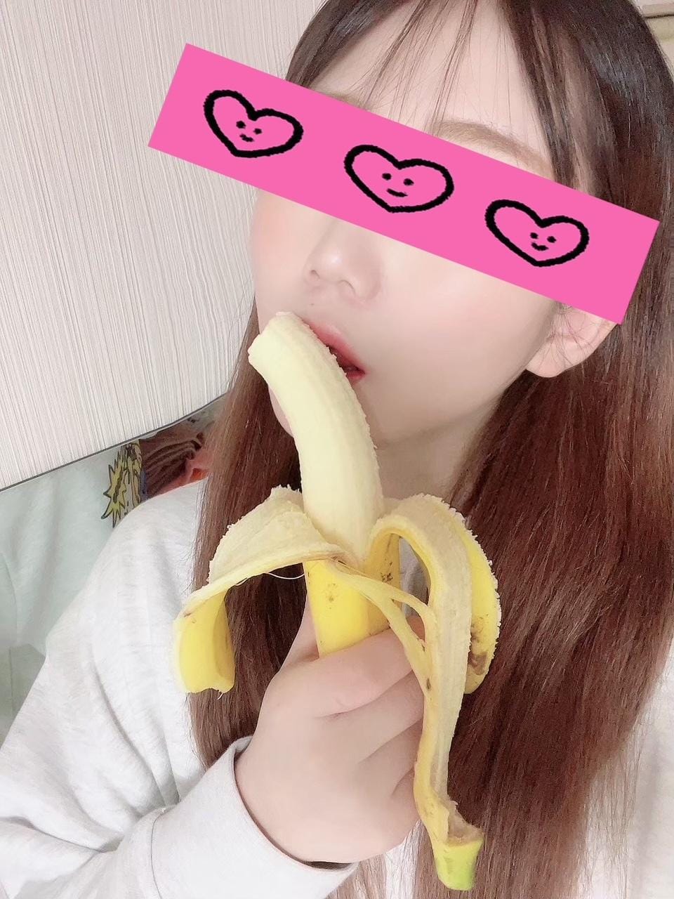 新人めるる「朝からバナナを」02/09(月) 12:37 | 新人めるるの写メ