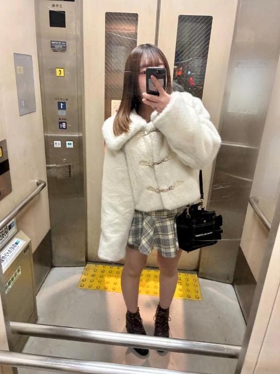 「また次もよろしくね」02/09(月) 13:46 | あいなの写メ