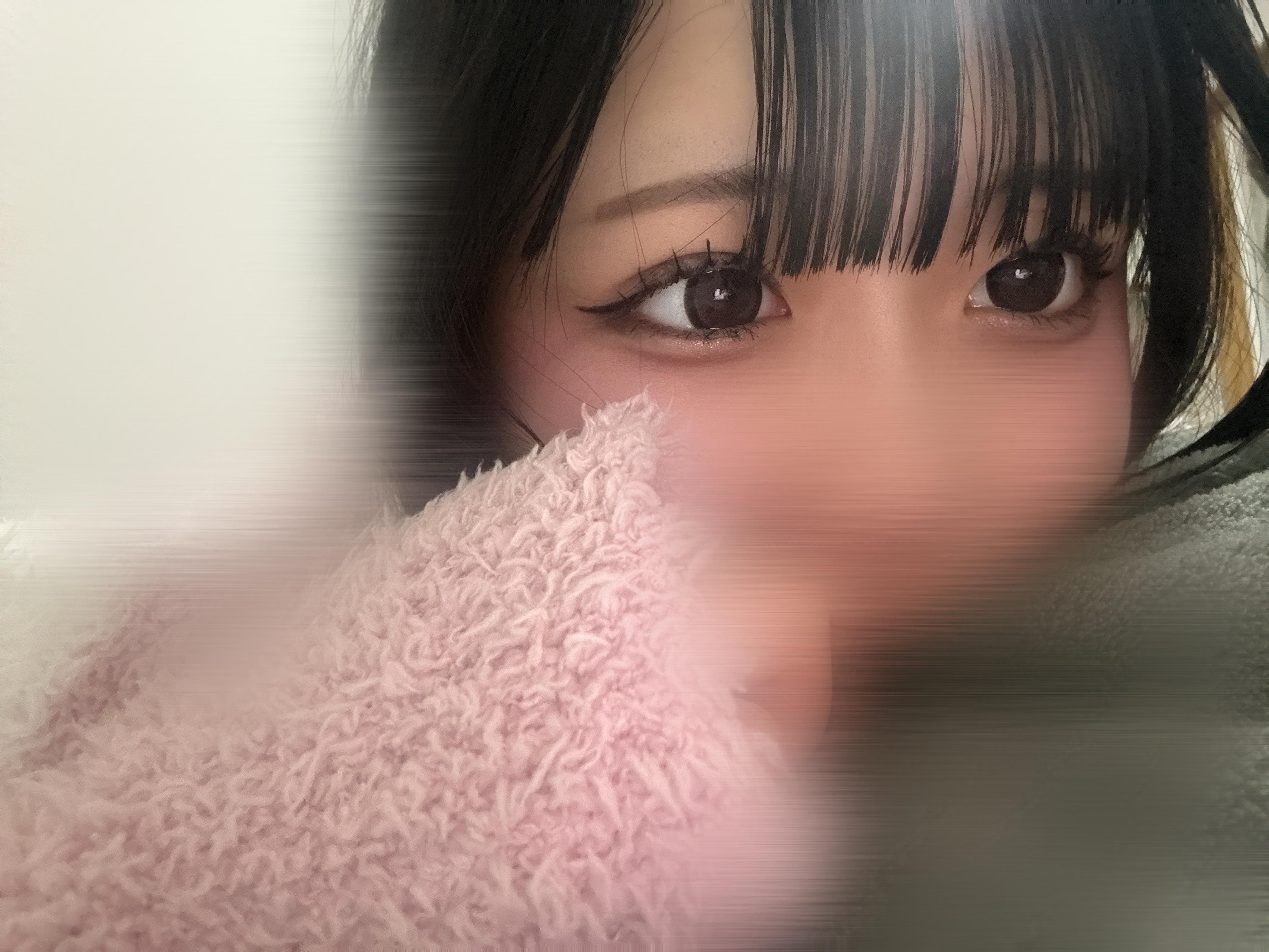 新人りりの「きょうも♡」02/09(月) 20:04 | 新人りりのの写メ