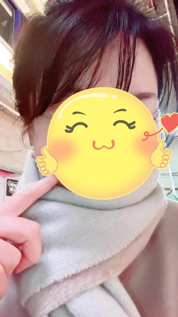 「明日出勤…」02/10(火) 00:56 | 恋波（こなみ）の写メ