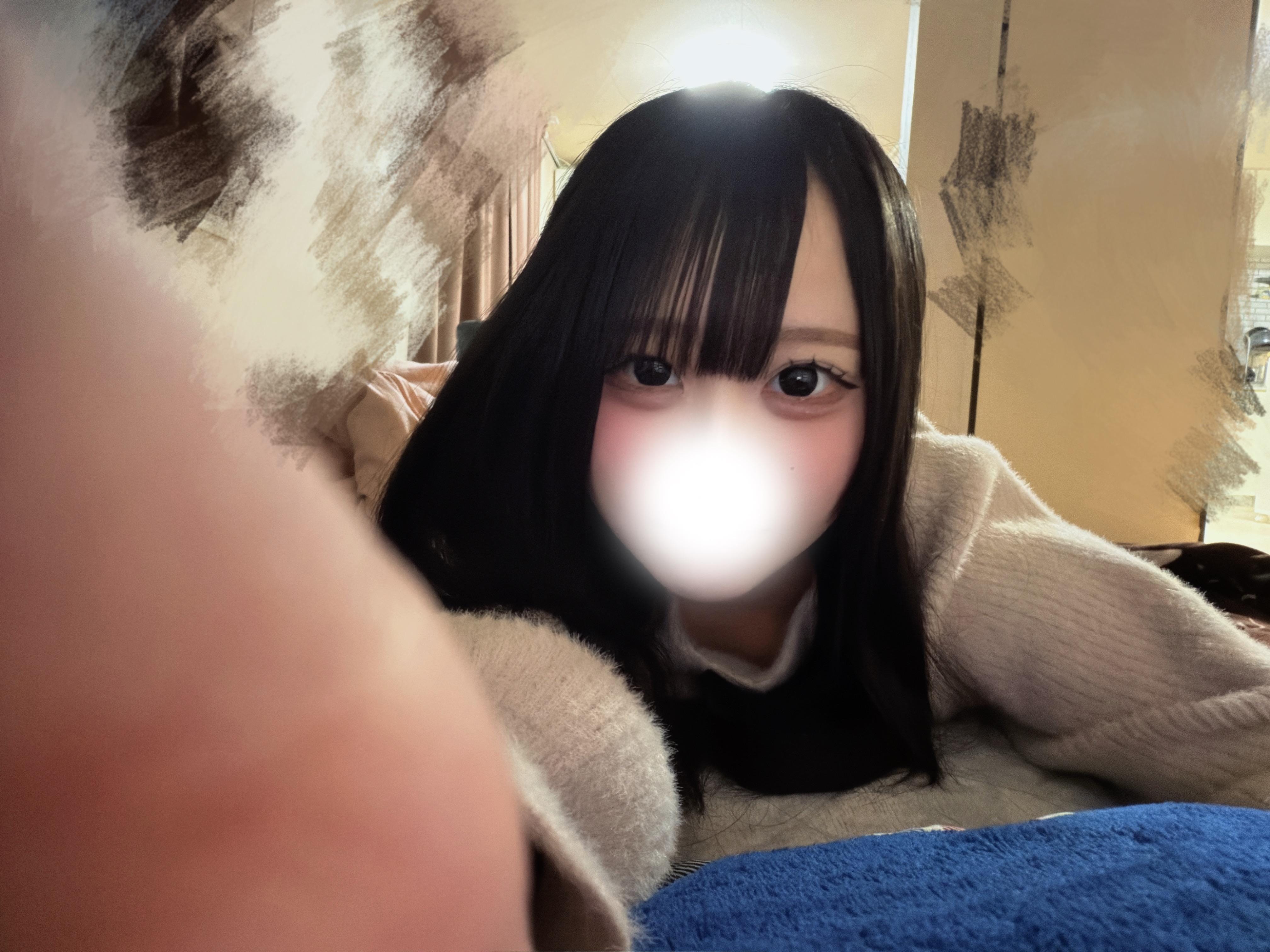 新人すみれ「となりで♡」02/10(火) 19:04 | 新人すみれの写メ