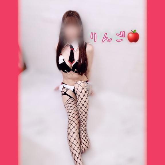 「あと少し☘️」02/11(水) 02:15 | りんごの写メ