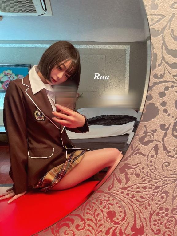 「レズについて」02/12(木) 21:31 | 大野るあの写メ