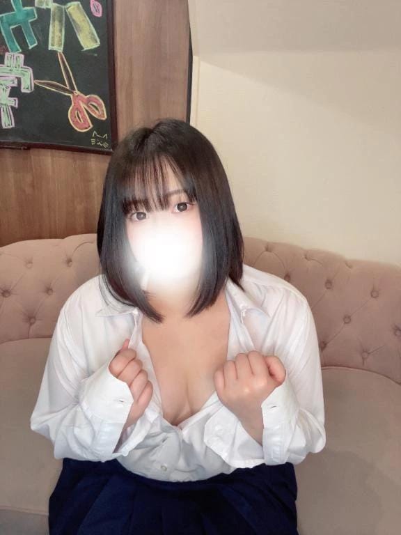 「内緒だよ♡」02/13(金) 21:14 | みるの写メ